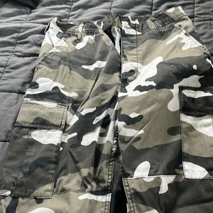 Camo pants